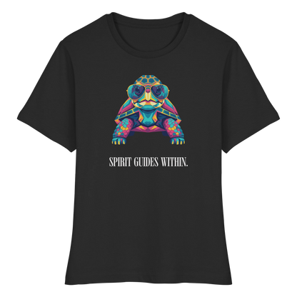 tailliertes Bio Damen Shirt in White mit Krafttier Schildkröte Geometric Motiv