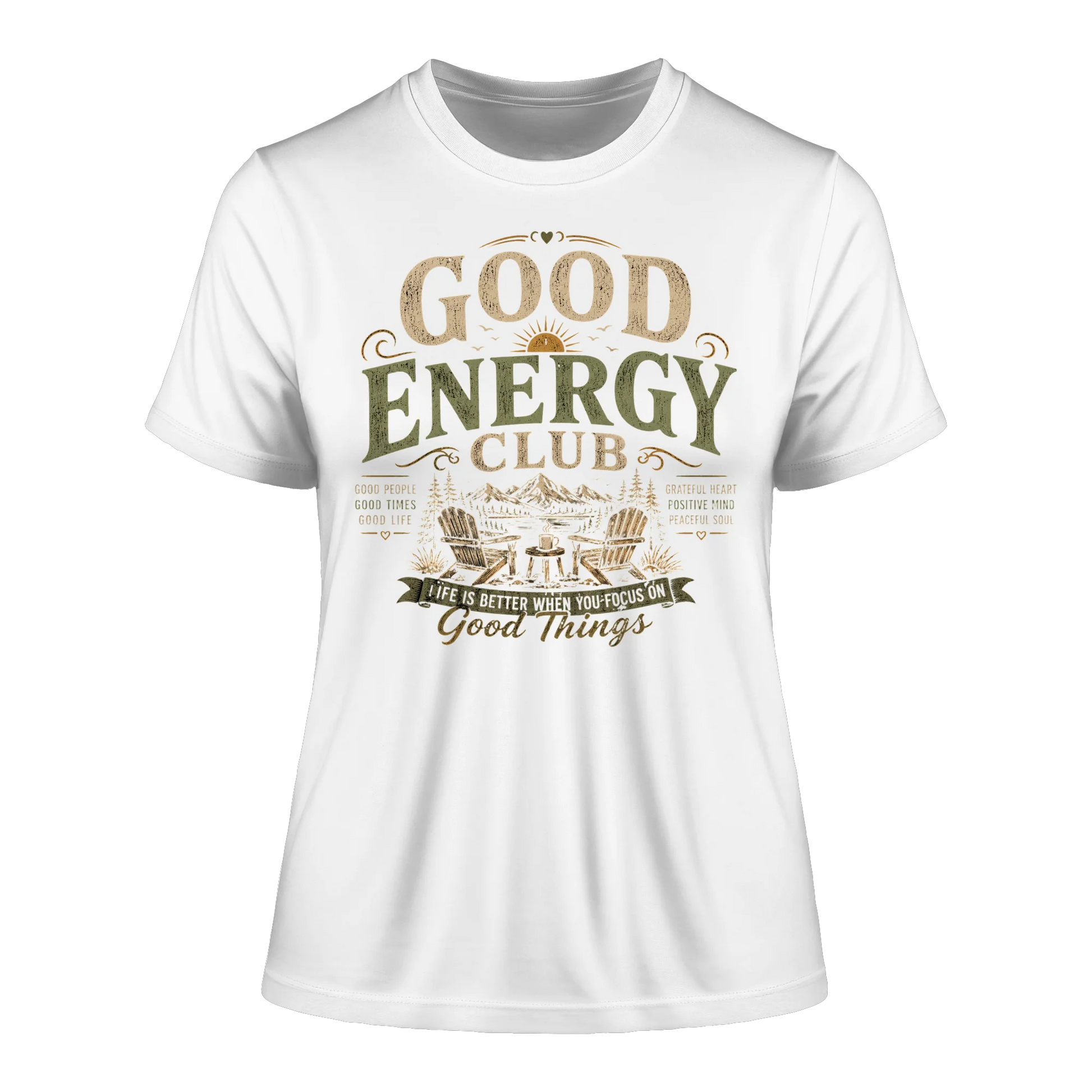 Weißes tailliertes Shirt mit „Good Energy Club“-Vintage-Design für Lebensfreude und positive Energie.